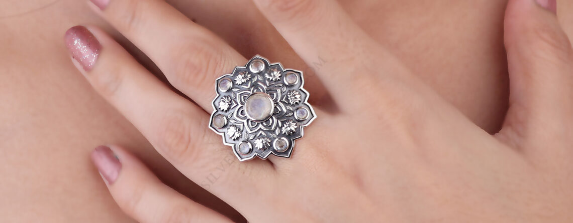silver-gemstone-rings