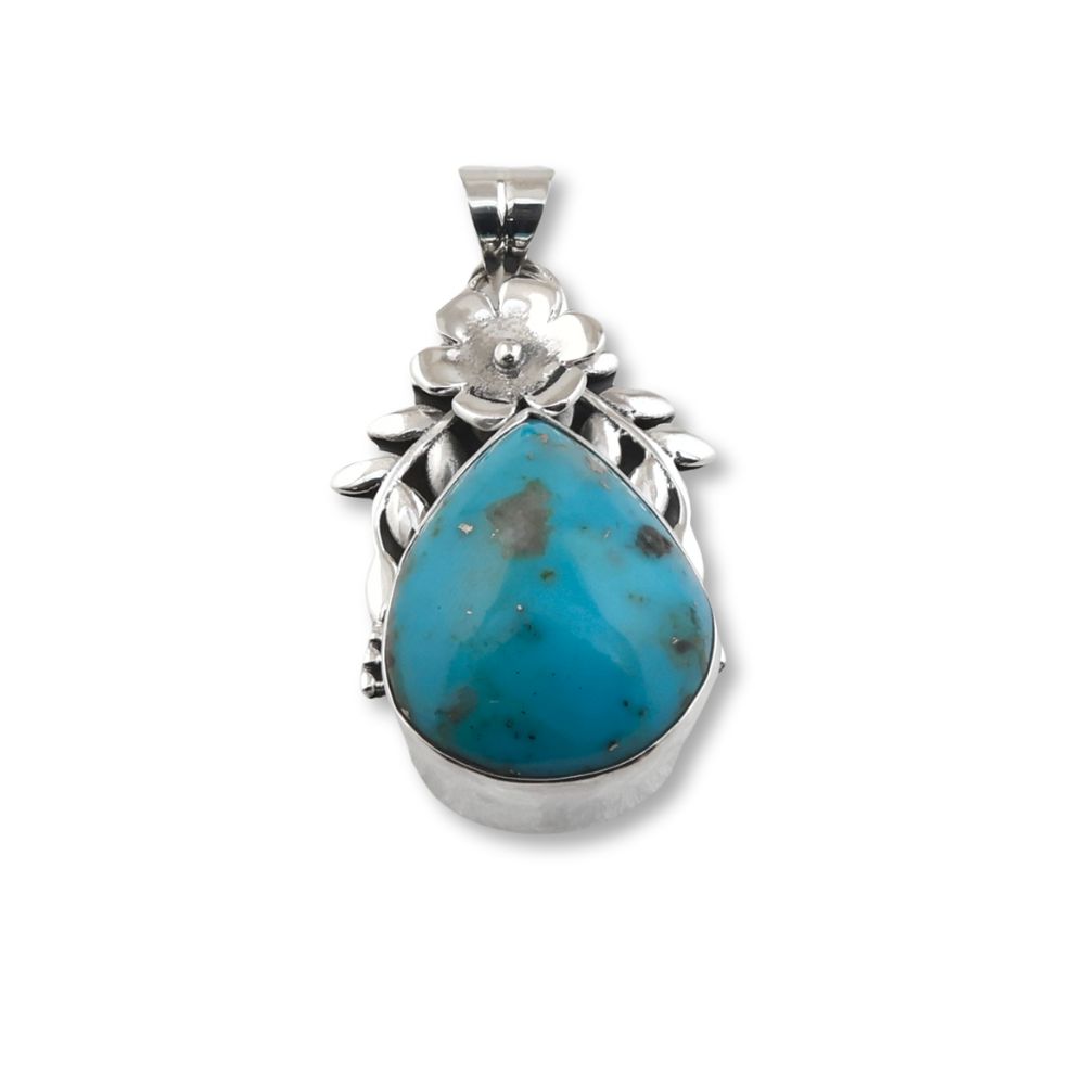 Explore our Flower & Leaf Turquoise Pendant. This nature-inspired, handcrafted piece combines elegance and uniqueness. Perfect for any jewelry collection. Shop now!