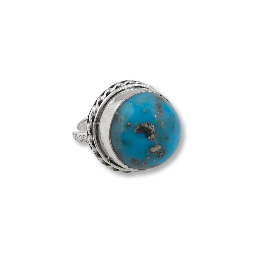 Stylish Turquoise Silver Ring