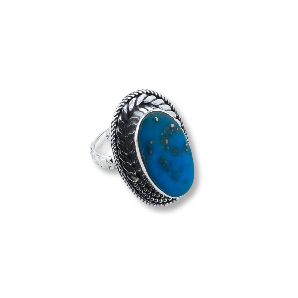 Classy Turquoise Ring